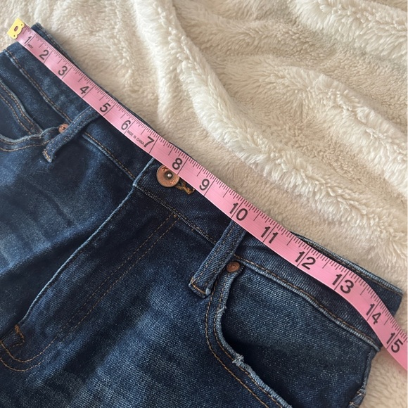 EUC Like new Kendall & Kylie Dark Blue “Drifter” Jean Shorts size 9 juniors/29” - Picture 10 of 10